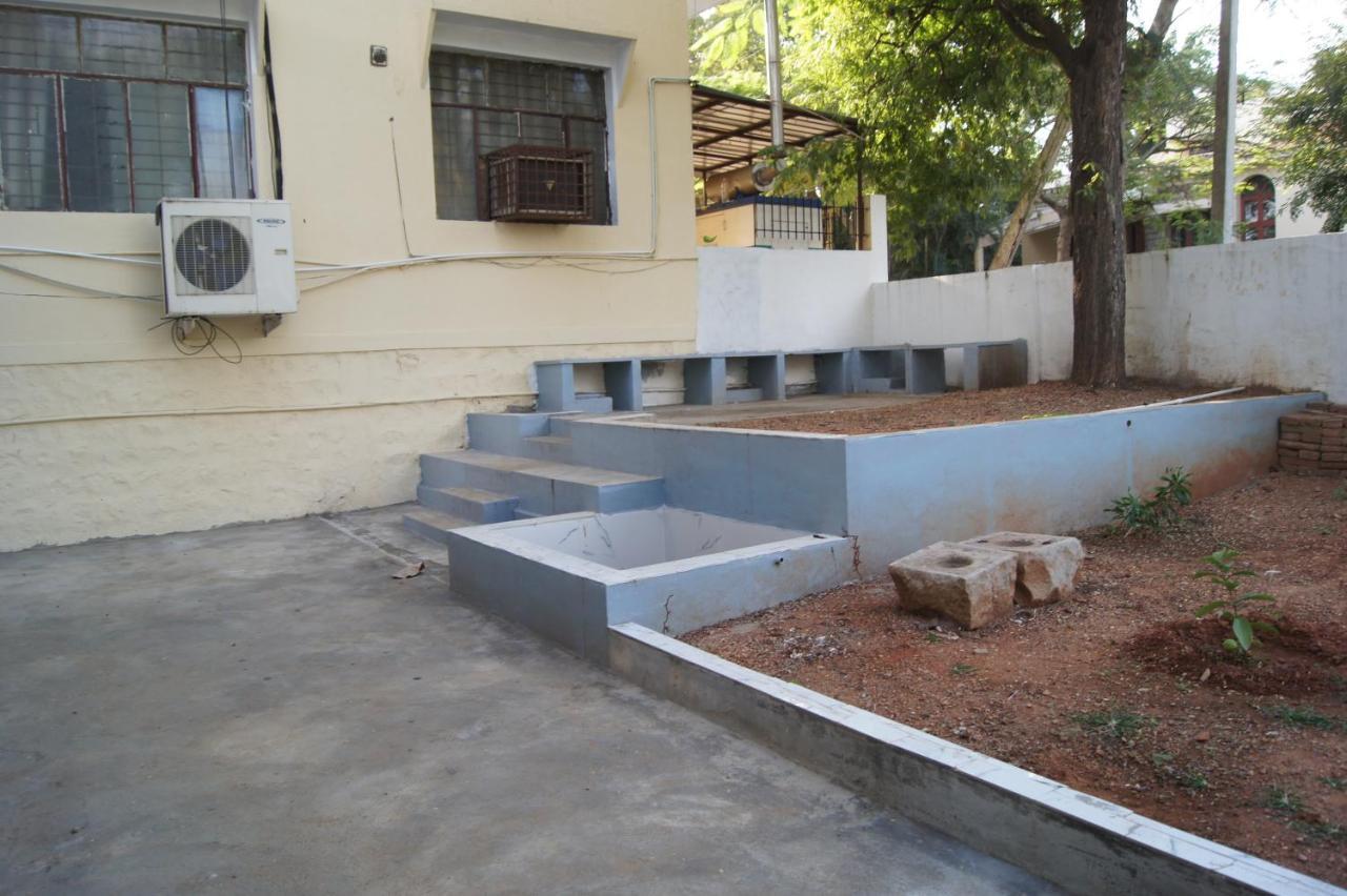 Albergue Cornerbunker Mysore Exterior foto
